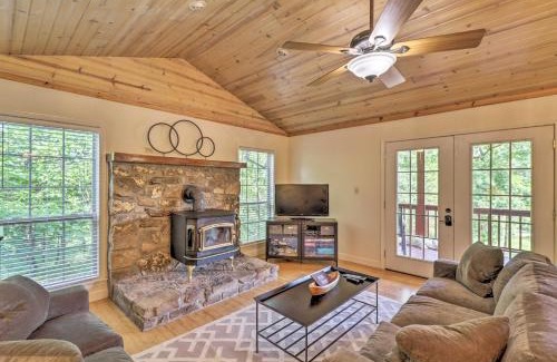 Mountain View House | Creekside Hideaway with Fire Pit and Creek Access!