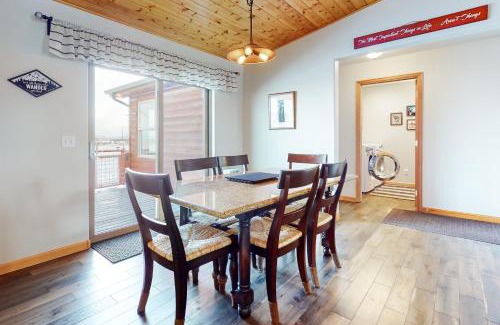 Fairplay House | Creekside Home in Fairplay