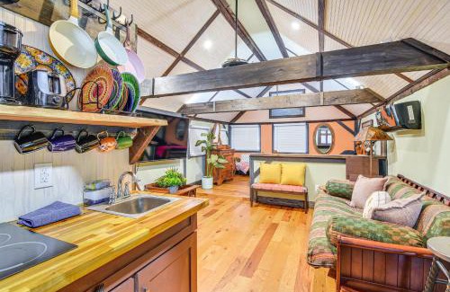 Milford Apartment | Creekside Milford Studio with Gas Grill and Mtn Views!