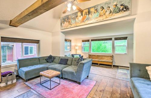 Morrison House | Creekside Morrison Cabin about 9 Mi to Red Rocks Park!