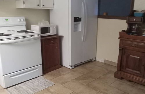 Robbinsville House | Creekside Mountain Home 4 bedrooms, 2 bathrooms