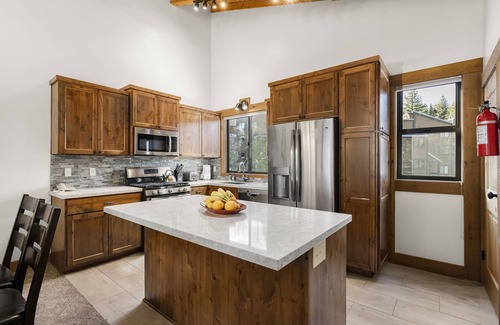 Truckee House | Creekside Northstar Condo w/Fireplace, Balcony, Pool & Free Shuttle