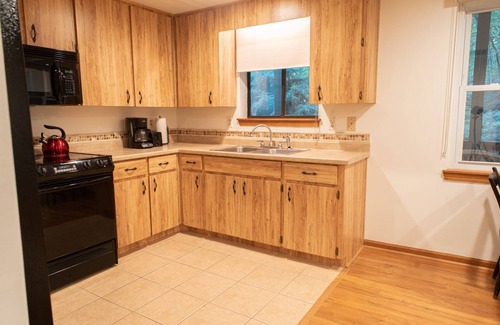 Hendersonville Apartment | Creekside Retreat at Bald Top Mountain