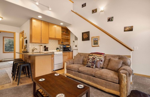 Fall River Estates Condo | Creekside Suite 19 (NO HT)