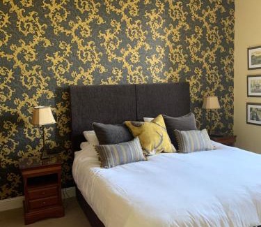 Doune Bed & Breakfast | Creity Hall Guest House