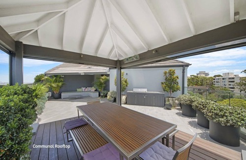 Cremorne Apartment | Cremorne- GA110 Macpherson St - Loft Style Apartment Close to Everything