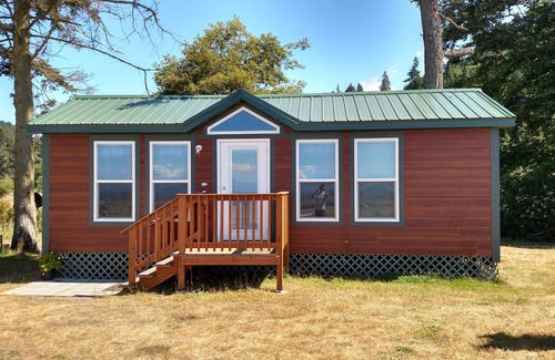 Port Angeles Cabin | Crescent Beach and RV Park