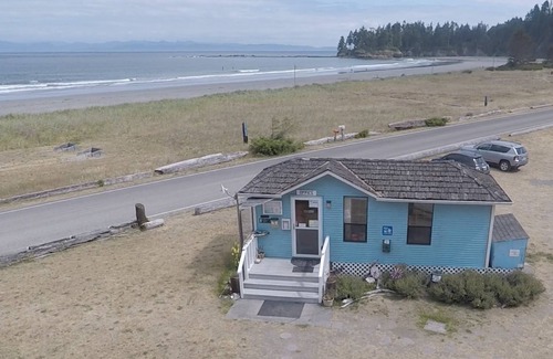 Port Angeles Cabin | Crescent Beach and RV Park