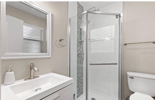 Crescent Heights Apartment | Crescent Heights Cottage - Fully stocked - short or long term extended stays!