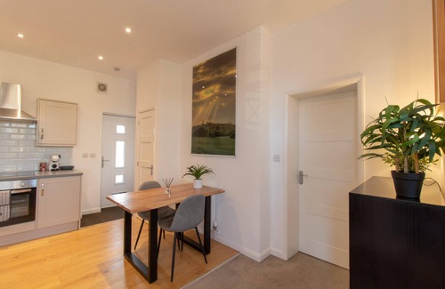 Wellington Apartment | Crescent House Apartments