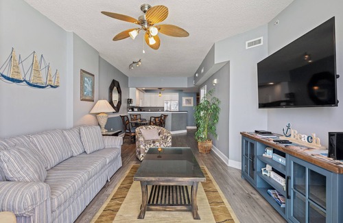 Crescent Beach Condo | Crescent Keyes Penthouse 18 - 2 Bed/2 Bath Ocean Front Condo - Pools, Hot Tub, & Lazy River