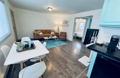Joseph Condo | Crescent Lake condo at Lakes Basin Village