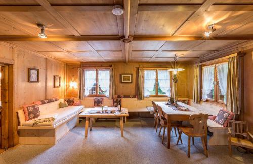 Conters im Prattigau House | Cresta - 9,5-Zimmerhaus für 19 - 20 Personen, 270m2