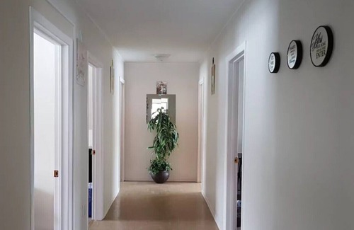 Chapleau House | Crestview Guest House - Crestview House - Deluxe Room B14
