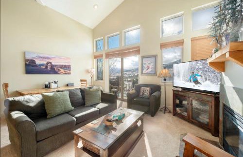 Kimball Junction Apartment | Crestview Large 2BR/2.5BA with loft