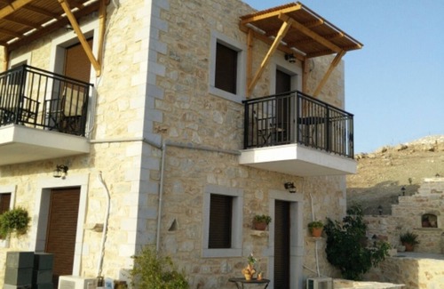 Lentas Apartment | Cretan idyll by the sea 4 people