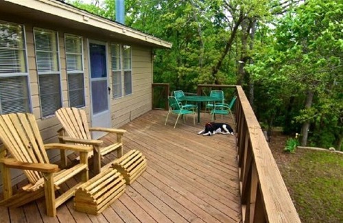 Sulphur House | Cricket Hollow – The Naturalist’s Dream, is a spacious Vacation Home.