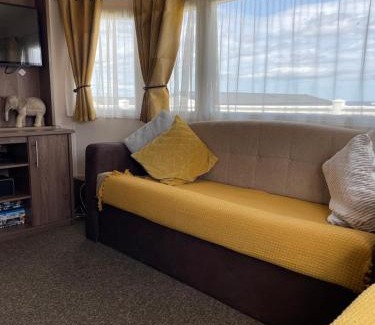 Crimdon House | Crimdon dene bay view holiday home NO SMOKING NO PETS