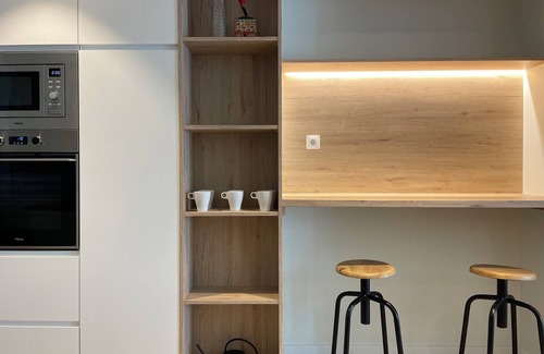 Baza Apartment | Crimson Suite. Whole housing: apartment in Baza, Spain.