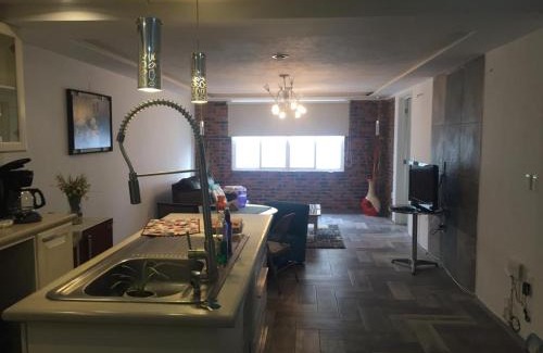 Tlalnepantla de Baz Apartment | Cris Apartamento Nuevo y amplio Tlalnepantla 2-3 per, 5min CDMX Metro Rosario