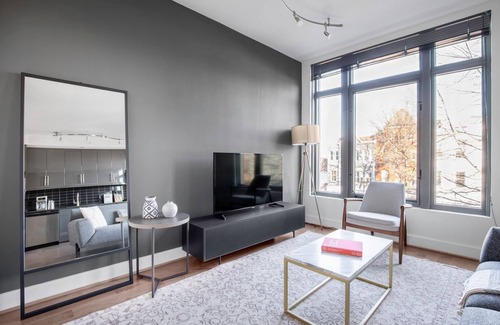 Logan Circle Apartment | Crisp Logan Circle 1BR w/W/D, Doorman, Gym, nr. Metro by Blueground