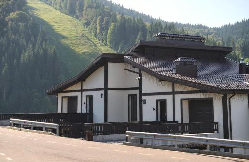 Bukovel Ski Chalet | Cristal Garden Chalet
