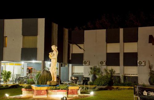 Eduardo Castex Hotel | Cristal Hotel