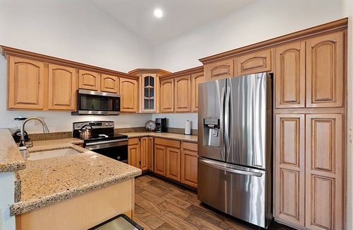 Deer Valley House | Cristel Escape* Home w/Sparkling Pvt Pool, BBQ Grill, Great Backyard!