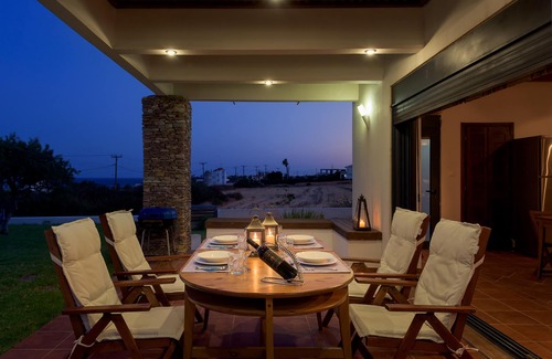 Lahania Villa | Cristelia Luxury Sea Front & Pool Villa