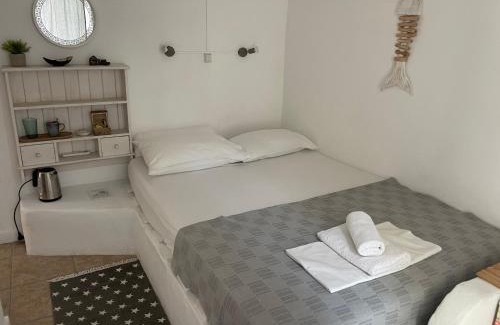 Livadi Hotel | Cristi Rooms