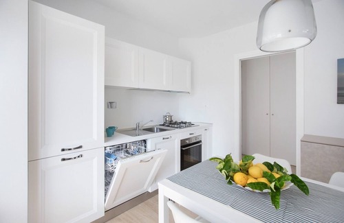 San Bartolomeo al Mare Apartment | Cristoforo Colombo 12 INT 2A