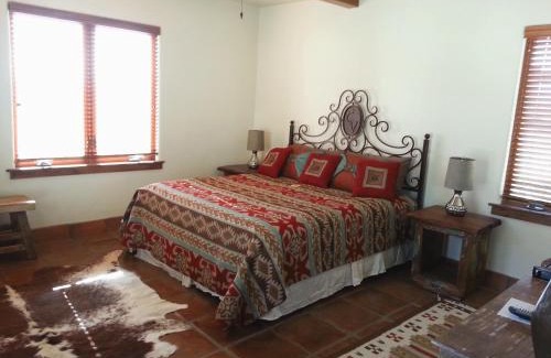 Paso Robles Hotel | Croad Vineyards - The Inn