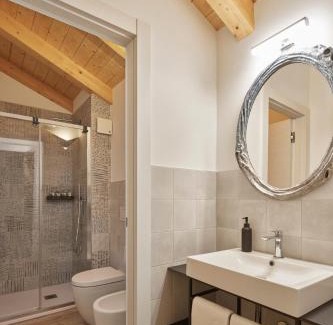 Altipiano Ovest House | Crocevia - Locanda carsica contemporanea
