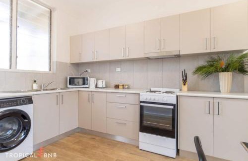 Rapid Creek Apartment | Crocodile Retreat 2 Bed Apt Walk To Foreshore