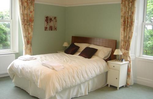 Moresby Bed & Breakfast | Croft Hill Guest House