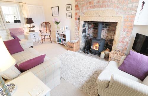 Fylingthorpe House | Croft View