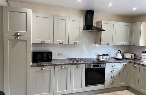 Colvend Cottage | Croftdean - a house that sleeps 6 guests in 3 bedrooms