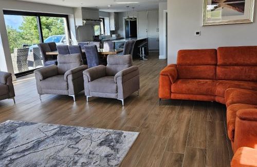 Newry House | Crohill Hideaway
