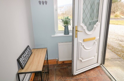Brinlack House | CROI NA GAELTACHTA, pet friendly in Derrybeg, County Donegal