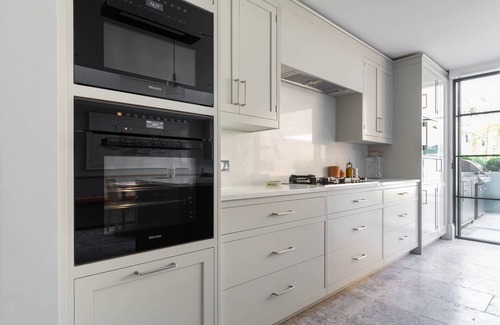 Parsons Green and Walham Apartment | Crondace Road by onefinestay