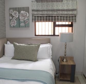 Kimberley House | Cronin Luxury Accomodation Room 2
