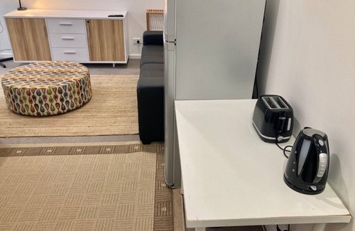 Cronulla Apartment | Cronulla CBD Studio Apartment, Minutes to Beach