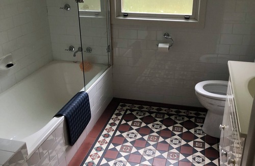 Falls Creek Other | Crooby Cottage Farmhouse: close to Jervis Bay, private location, lush gardens
