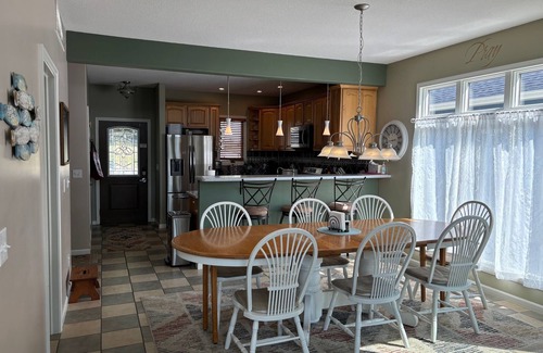 Angola House | Crooked Lake, Angola Indiana Large Waterfront Home-Family Vacation Retreat