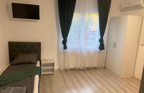 Resita Hotel | Crosi Home