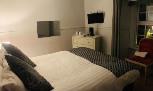 Tebay Hotel | Cross Keys Inn