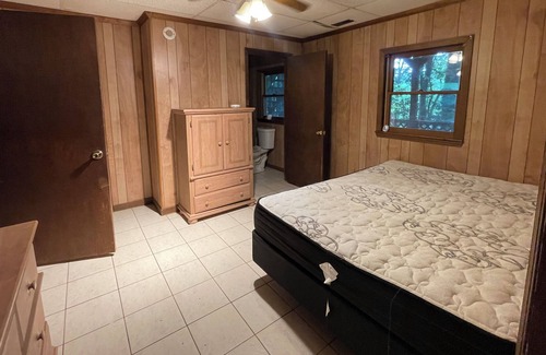 Clayton House | Cross Street Cabin