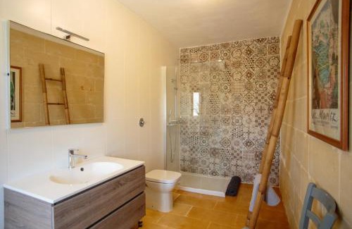 San Lawrenz Bed & Breakfast | Crosslanes BB