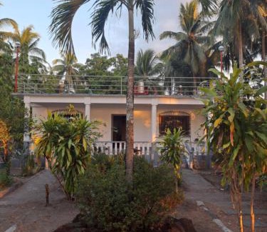 Sablayan Resort | Crossroads Beach House