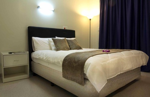 Lae Hotel | Crossroads Hotel Lae